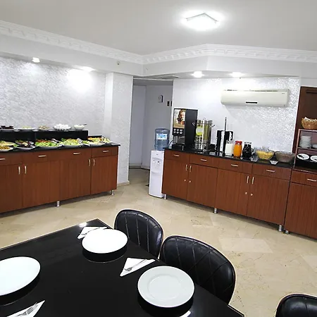 Hotel Lyon Provincia di Istanbul