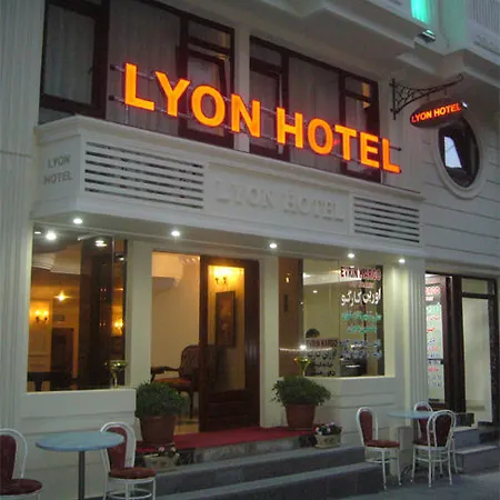 Lyon 3* Istanboel